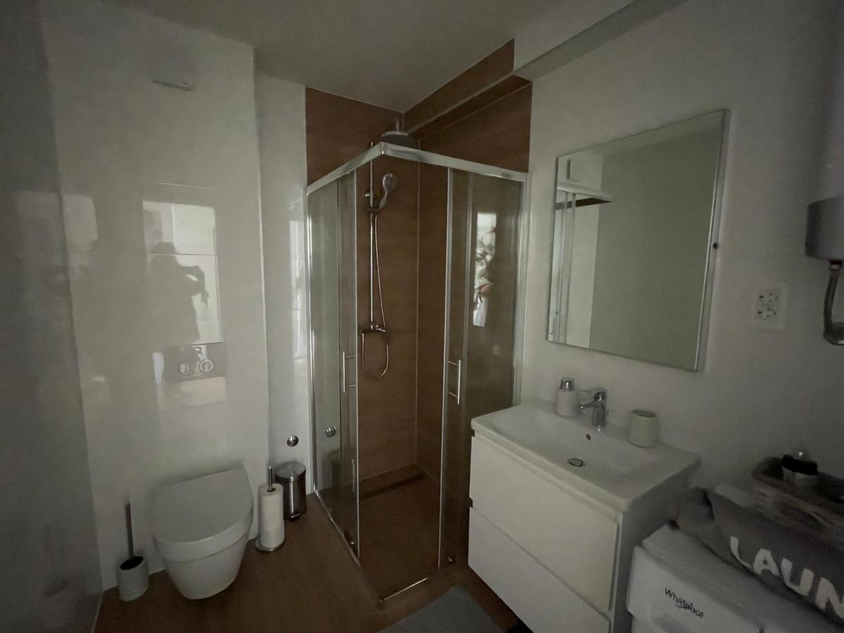 Galeria Apartment Подстрана Екстериор снимка