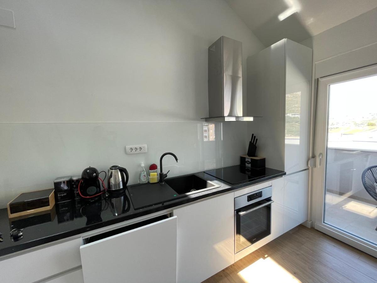 Galeria Apartment Подстрана Екстериор снимка